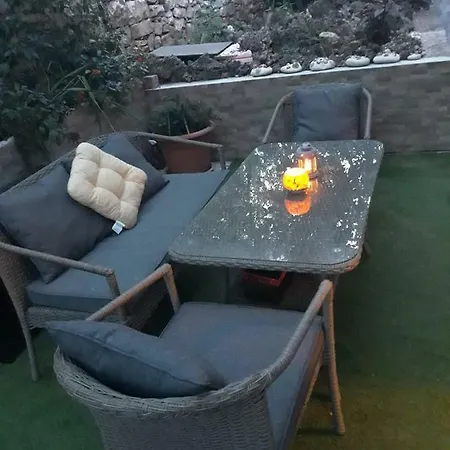 Doris 2 * קורצולה